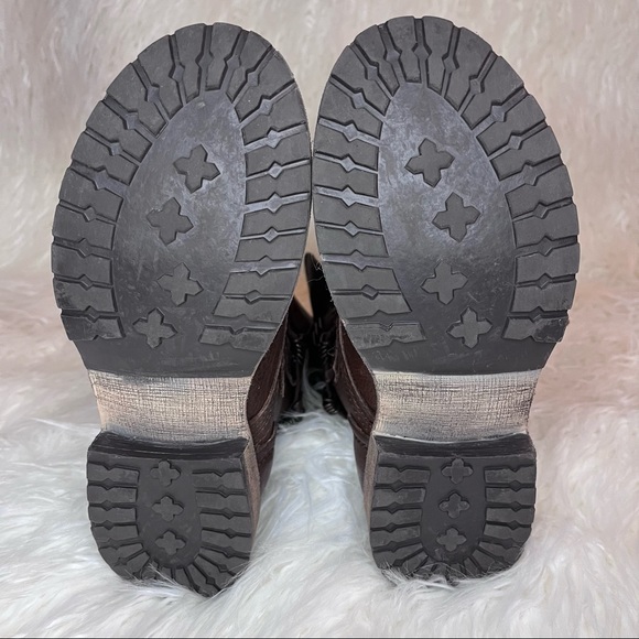 Steve Madden Bekket Boot - Picture 8 of 9